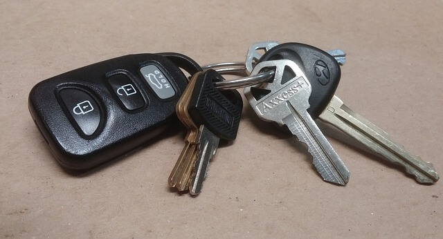 alarm samochodowy - klucze